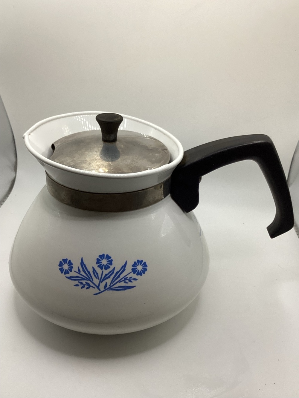 vintage CorningWare Blue Cornflower 6-Cup Teapot / Coffee Pot